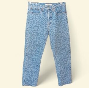 Levi's Wedgie Leopard Print Blue Jeans. Size 27. Excellent Condition.